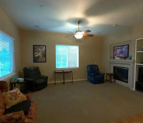Rose Of Sharon Assisted Living- Weaver House - Gallery Image 6