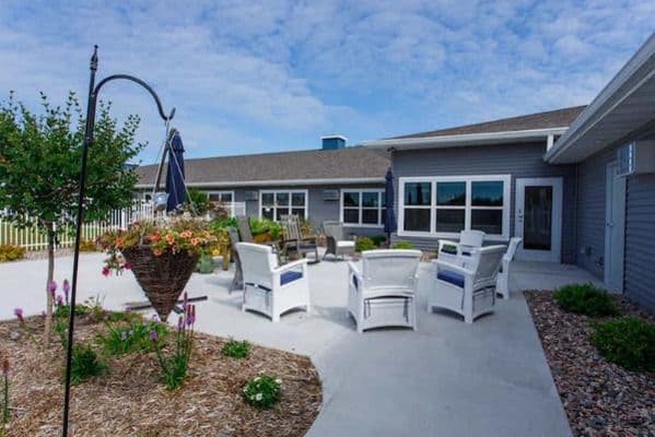 The Cottages at Lake Park - Gallery Image 2