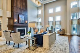 Clarendale at Bellevue Place - Gallery Image 5