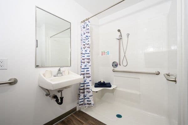 Beach Terrace - Gallery Image 6