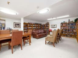 Sherwood Village Assisted Living and Memory Care - Gallery Image 6