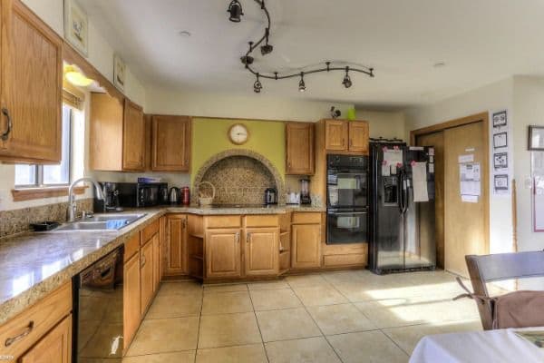 Senior Living at the Pinery - Gallery Image 4