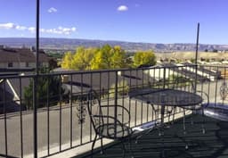 The Retreat at Harbor Cove - Gallery Image 6