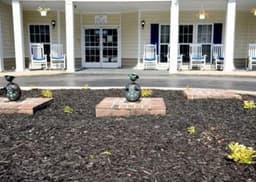 Charter Senior Living of Paris - Gallery Image 6