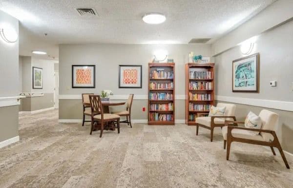 American House Hendersonville - Gallery Image 5