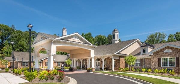 Benton House of Decatur - Gallery Image 3