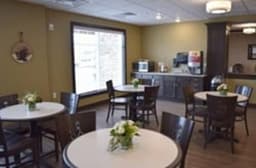 Colonial Village -Assisted Living - Gallery Image 3