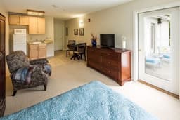 Sunapee Cove Assisted Living - Gallery Image 4