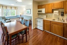 Sunapee Cove Assisted Living - Gallery Image 5