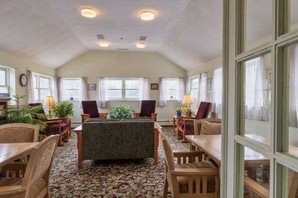 Saranac Village at Will Rogers - Gallery Image 1