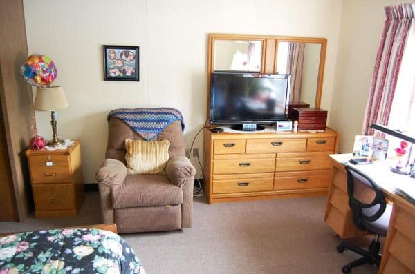 Arbutus Park - Gallery Image 3