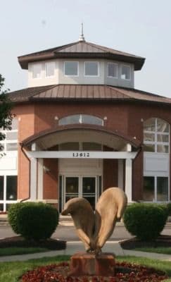 Garden View Care Center of Dougherty Ferry - Gallery Image 1