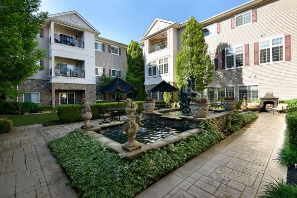 Garden Plaza at Lawrenceville - Gallery Image 5