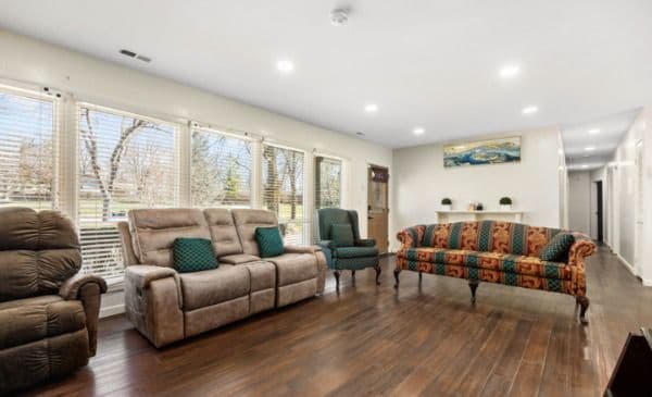 Subira Homes Afc - Gallery Image 2