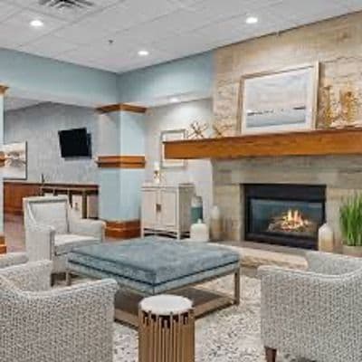 Avalon Square - Gallery Image 4