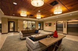 Merrill Gardens at Wright Park - Gallery Image 3
