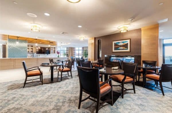 Merrill Gardens at Wright Park - Gallery Image 6