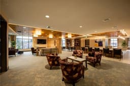 Merrill Gardens at Wright Park - Gallery Image 5
