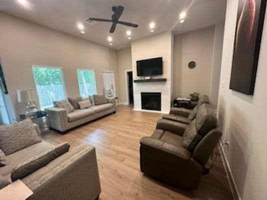 Charlton Park - Arbor Way - Gallery Image 4