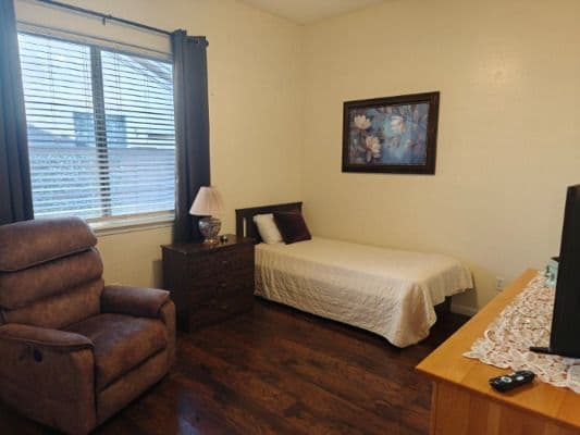 Palm Valley Living - Gallery Image 4