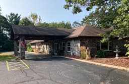 Maple Ridge of Plover Memory Care - Gallery Image 1