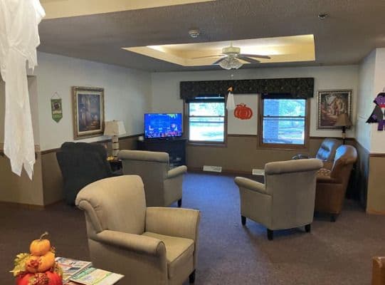 Maple Ridge of Plover Memory Care - Gallery Image 2