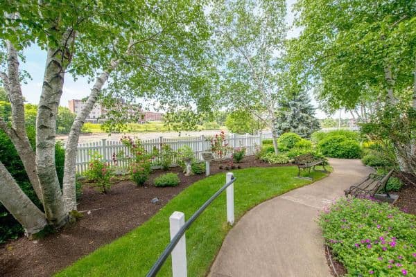Wentworth Senior Living - Gallery Image 6