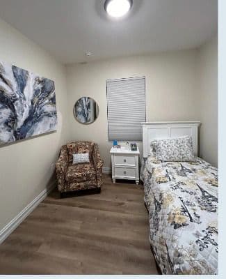 I King Manor - Gallery Image 3