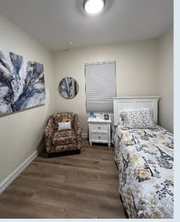 I King Manor - Gallery Image 3