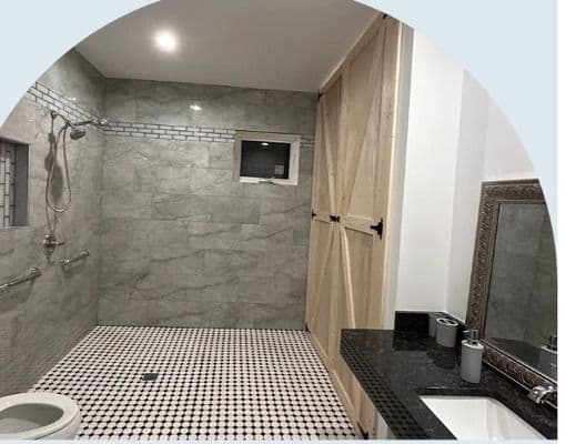 I King Manor - Gallery Image 4