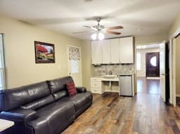 Champion Oaks Assisted Living - Gallery Image 5