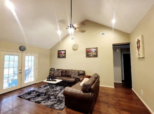 Champion Oaks Assisted Living - Gallery Image 3