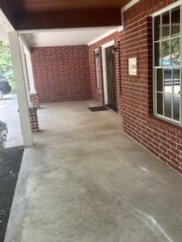 Champion Oaks Assisted Living - Gallery Image 2