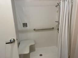 Symphony Assisted Living - Gallery Image 4