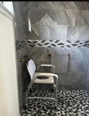 Diamond Oak Guest Home - Gallery Image 5