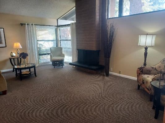 D &C Elderly Home - Gallery Image 3