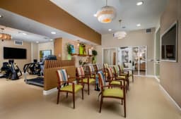 Clearwater Newport Beach - Gallery Image 5