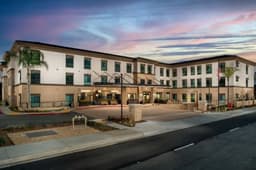 Clearwater Newport Beach - Gallery Image 1
