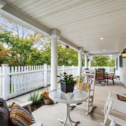 Fox Trail Memory Care Living Park Ridge - Gallery Image 6