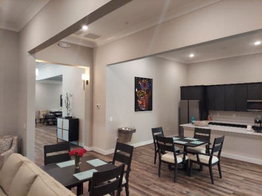 The Pearl At Fairview - Gallery Image 6