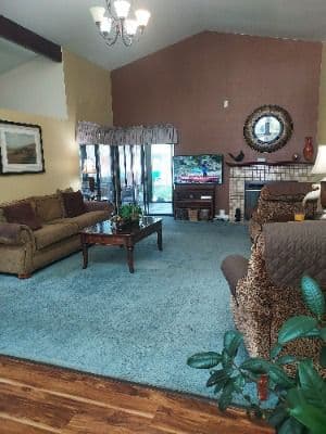 Corina Elderly Home - Gallery Image 5