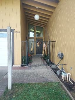 Corina Elderly Home - Gallery Image 2