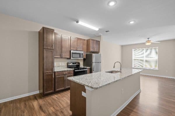 Arbors At Williamsburg - Gallery Image 1