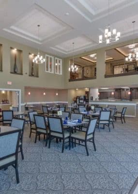 Raintree Village - Assisted Living - Gallery Image 3