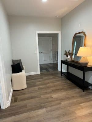 Crystal Creek Manor - Gallery Image 5