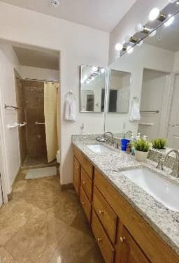 Senior Valley Assisted Living - Gallery Image 5