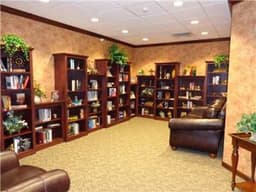 Breckenridge Commons - Gallery Image 3