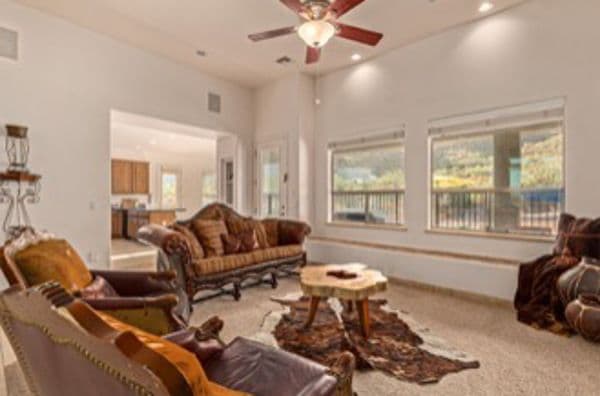Senior Living At Superstition Mountains - Gallery Image 2