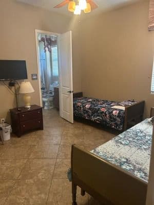 A-Z Assisted Living Homes - Gallery Image 6
