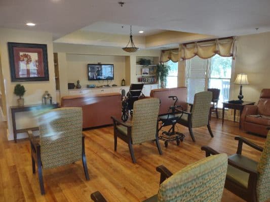 Alpha House - Gallery Image 5